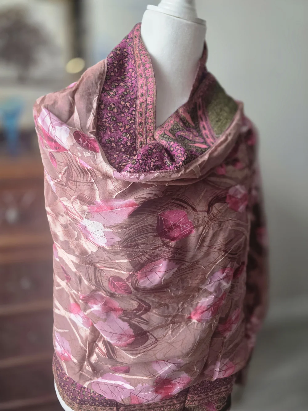 pashmina Pink and Gold Paisley Wrap